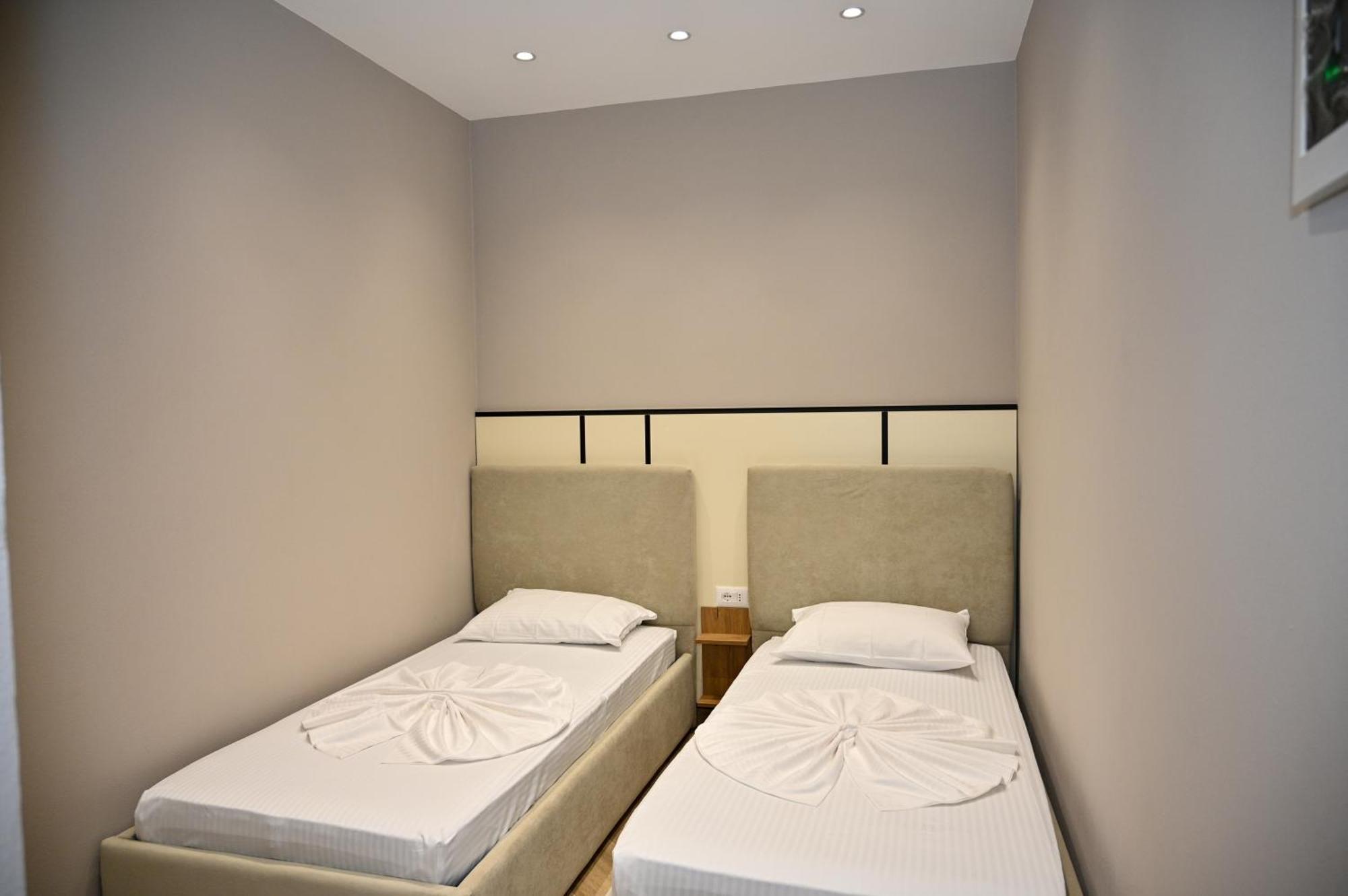 דורס Monduro Hotel חדר תמונה